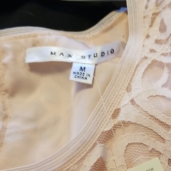 Dress - Picture 7 of 7